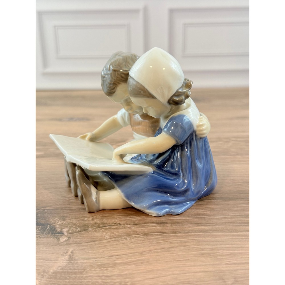 VTG 1948 Bing & Grondahl Denmark "Children Reading" Porcelain Figurine - Picture 3 of 9